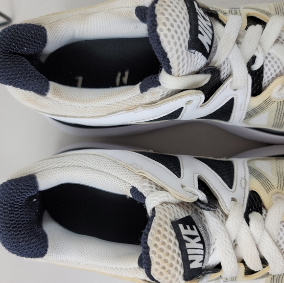 Nike LunarMX+ Flywire Women's Running Workout Shoe - Picture 3 of 10